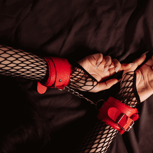 How to Use a Safe Word (Like a Pro Who Plays Hard)