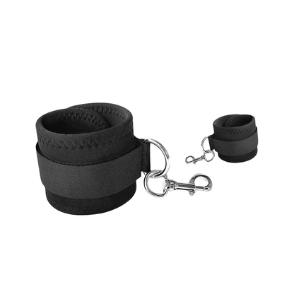 Bed/chair restraints kit with strong straps and clips, ideal for exploring desires and ensuring comfort.